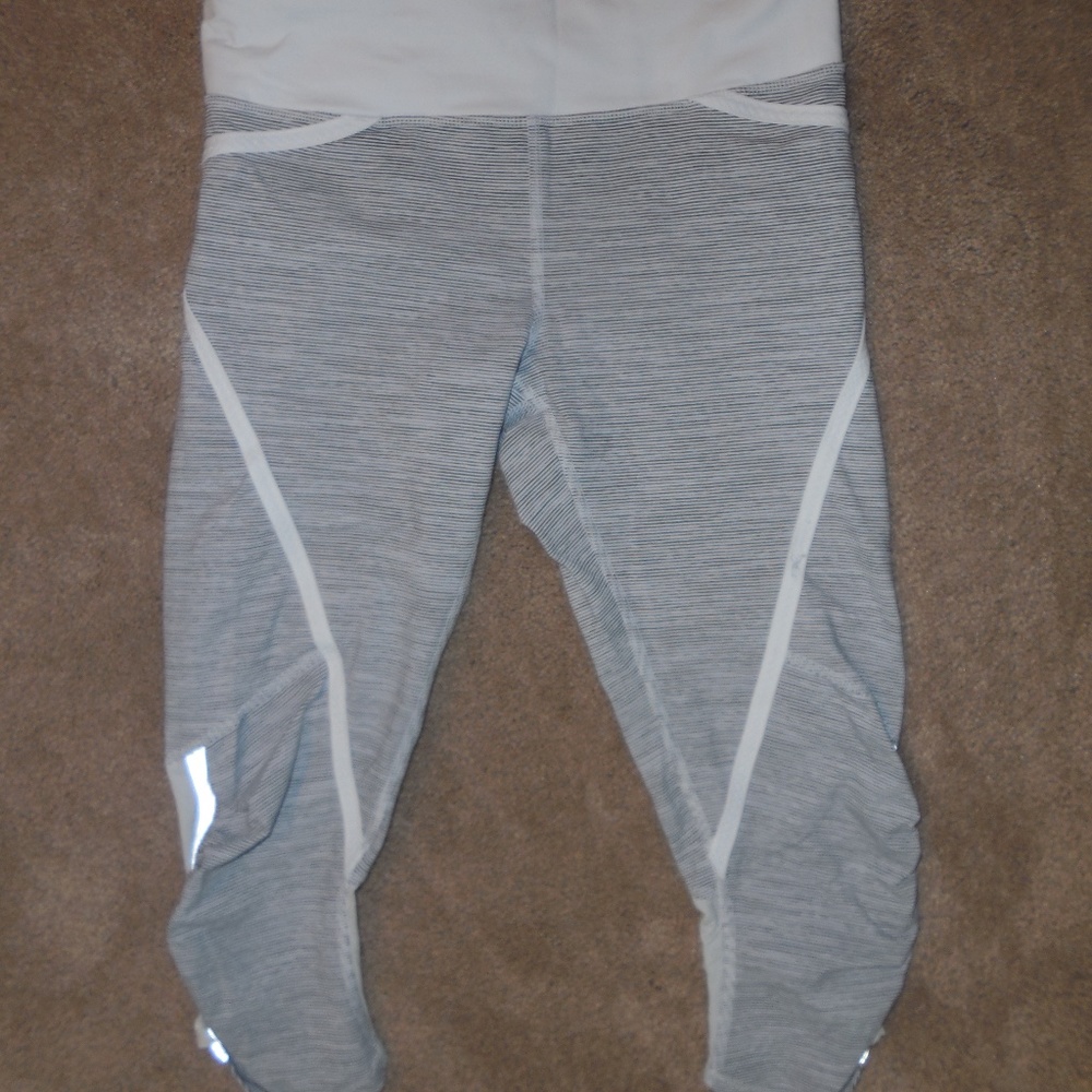 Womens Lululemon Capris Size 4